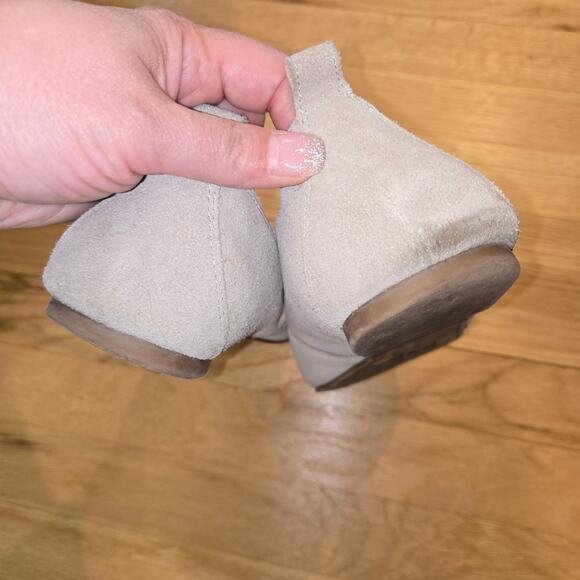 Lucky Brand Daymien tan suede square toe flats sz 9.5M Read - Picture 3 of 7